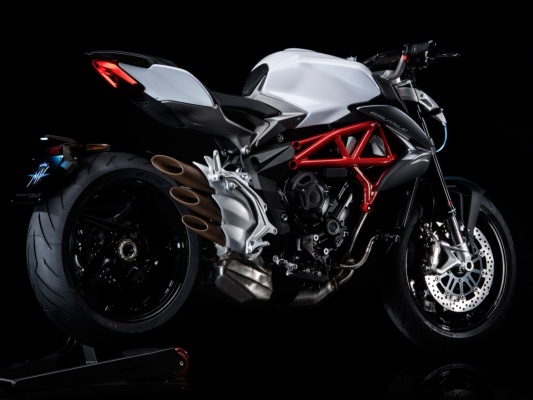 Фото мотоцикла MV Agusta Brutale 800